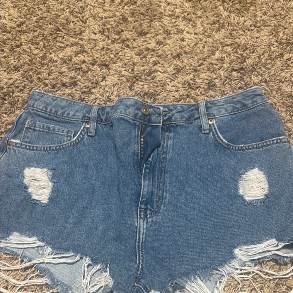 Forever 21 Blue Distressed Jean Shorts Never worn!!!